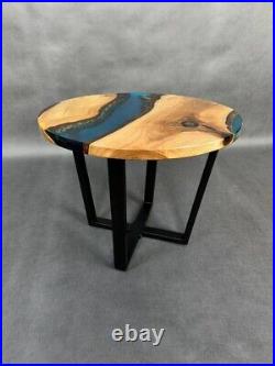 Round coffee table 23,5 epoxy resin and natural walnut wood in stock