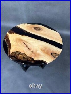 Round coffee table 23,5 epoxy resin and natural walnut wood in stock